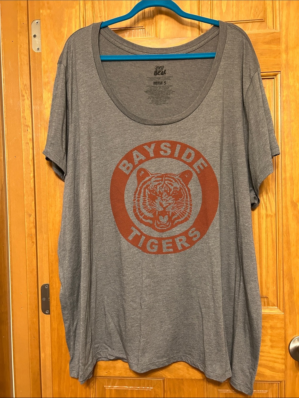 Torrid Saved By the Bell Bayside tee Size 5 5x